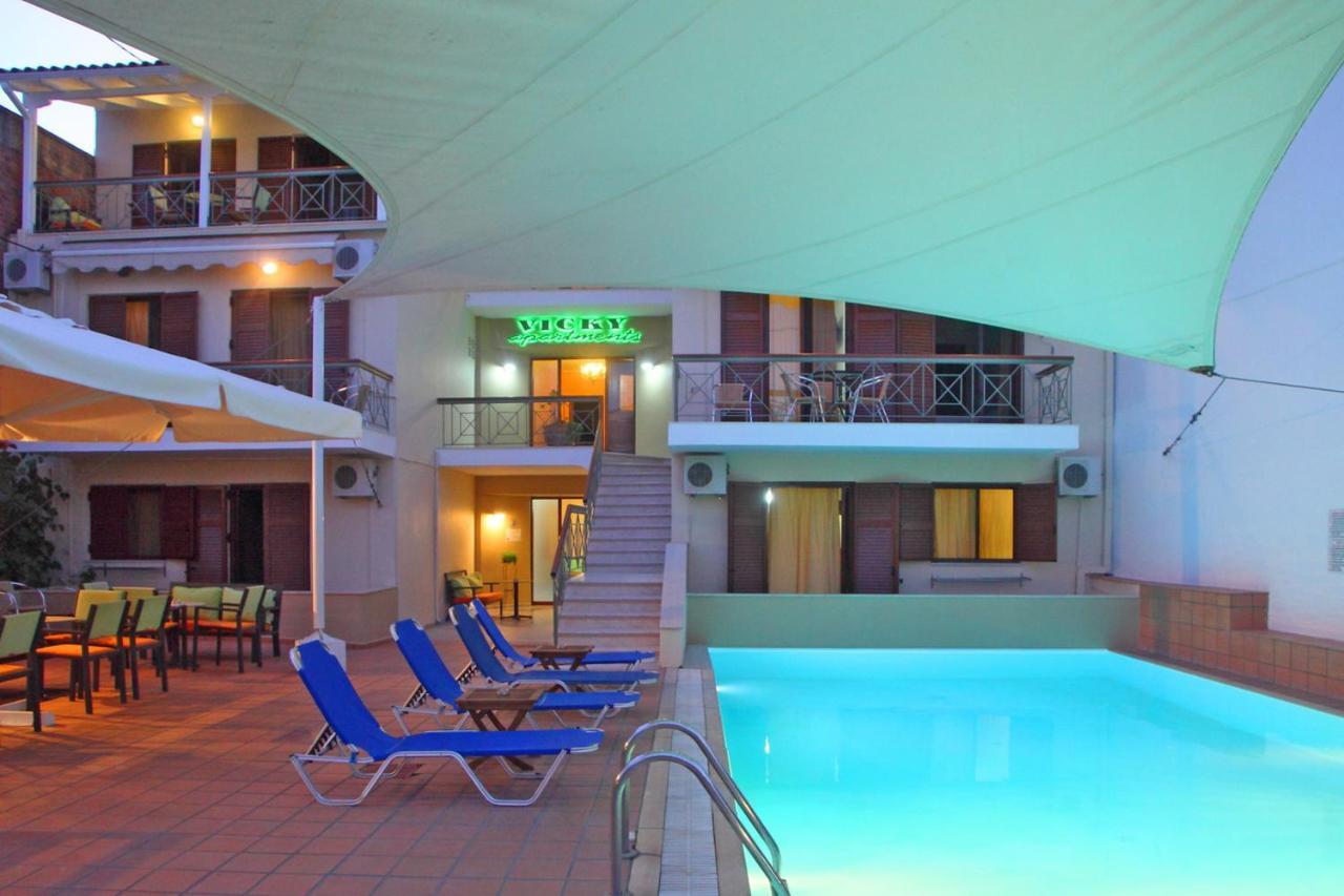 ניקיאנה Vicky Apartments מראה חיצוני תמונה