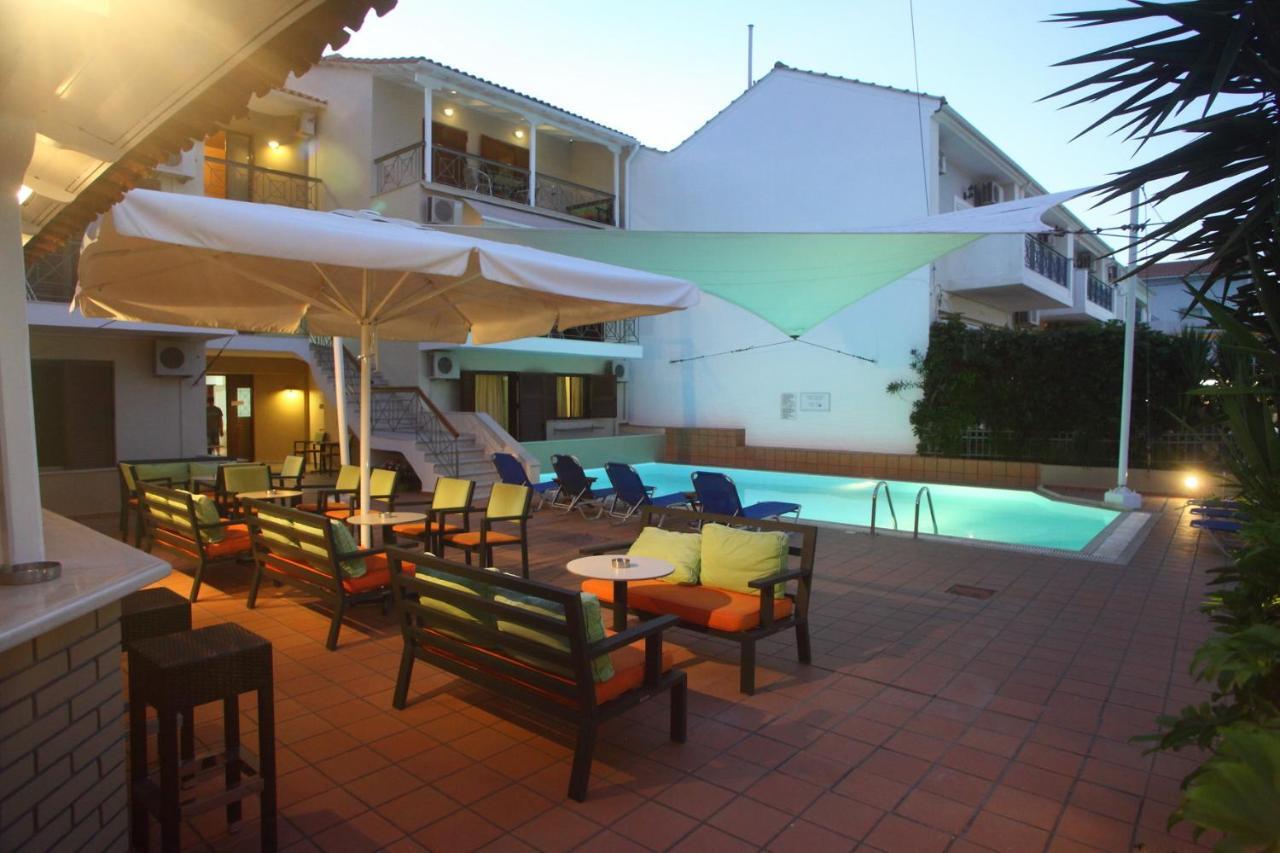 ניקיאנה Vicky Apartments מראה חיצוני תמונה