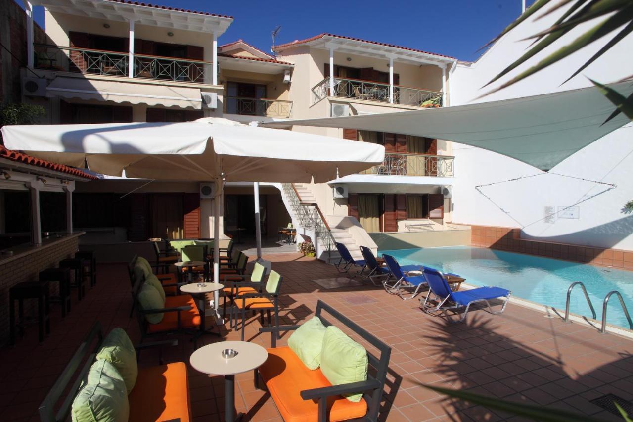 ניקיאנה Vicky Apartments מראה חיצוני תמונה