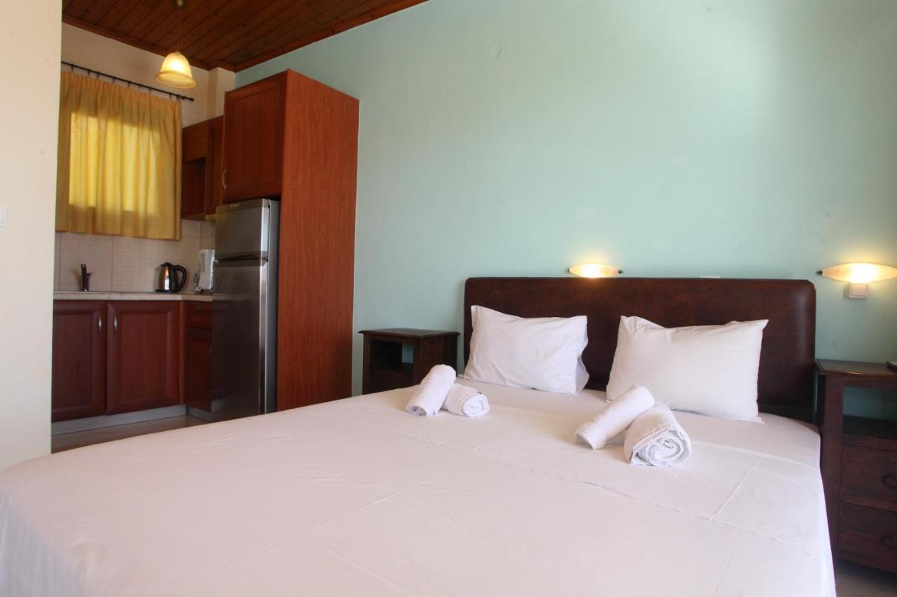 ניקיאנה Vicky Apartments מראה חיצוני תמונה