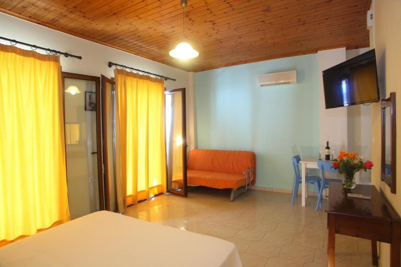 ניקיאנה Vicky Apartments מראה חיצוני תמונה