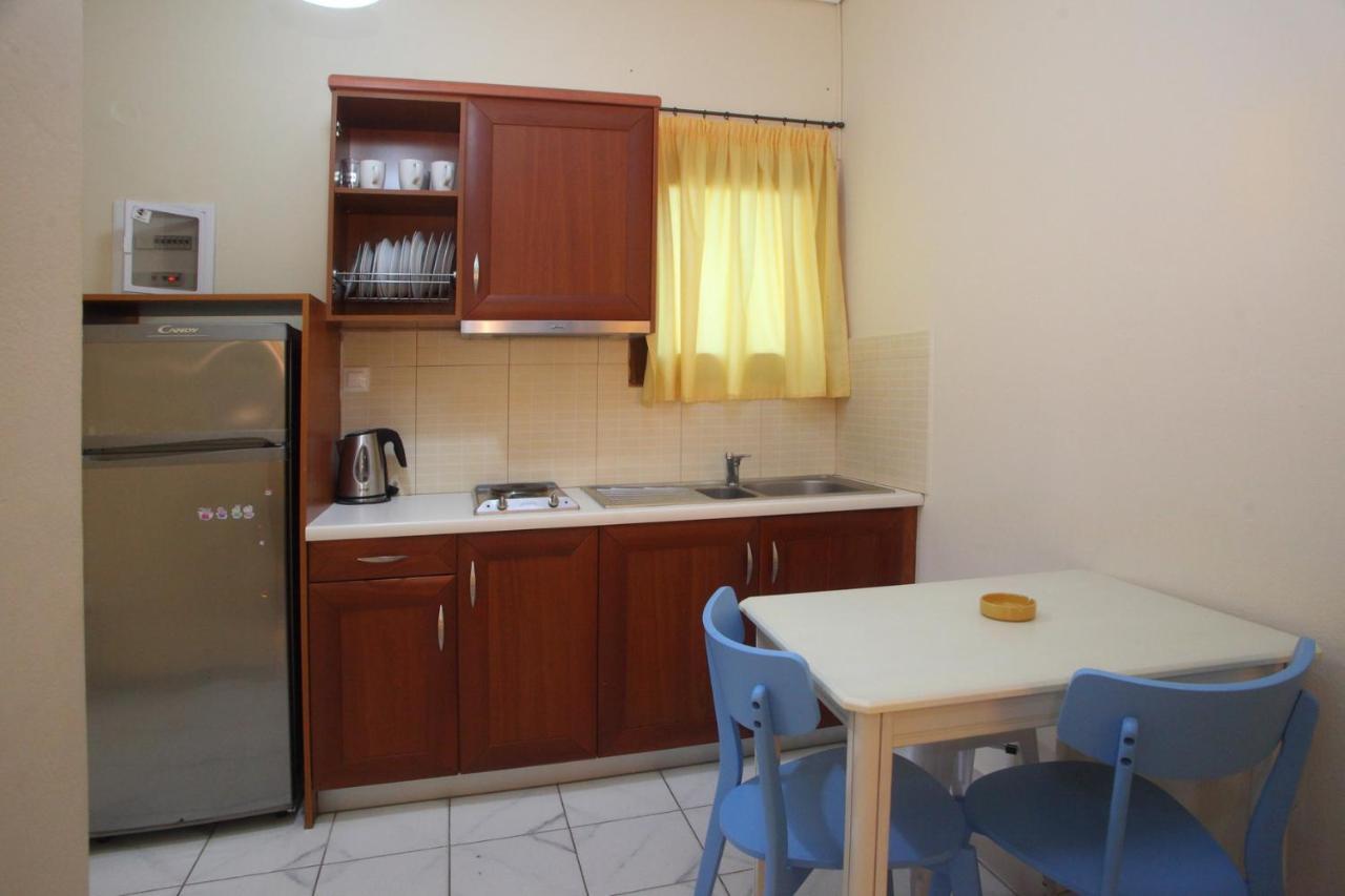 ניקיאנה Vicky Apartments מראה חיצוני תמונה