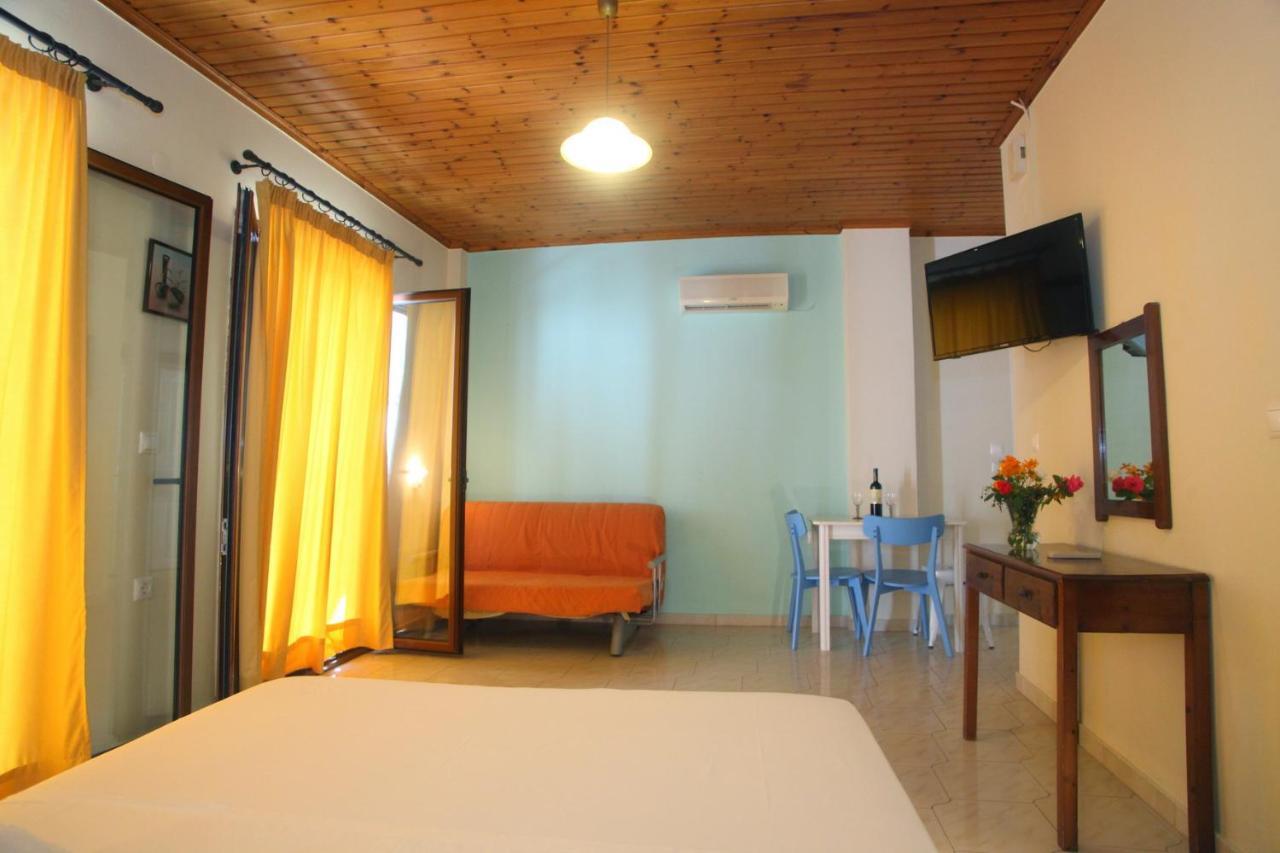 ניקיאנה Vicky Apartments מראה חיצוני תמונה