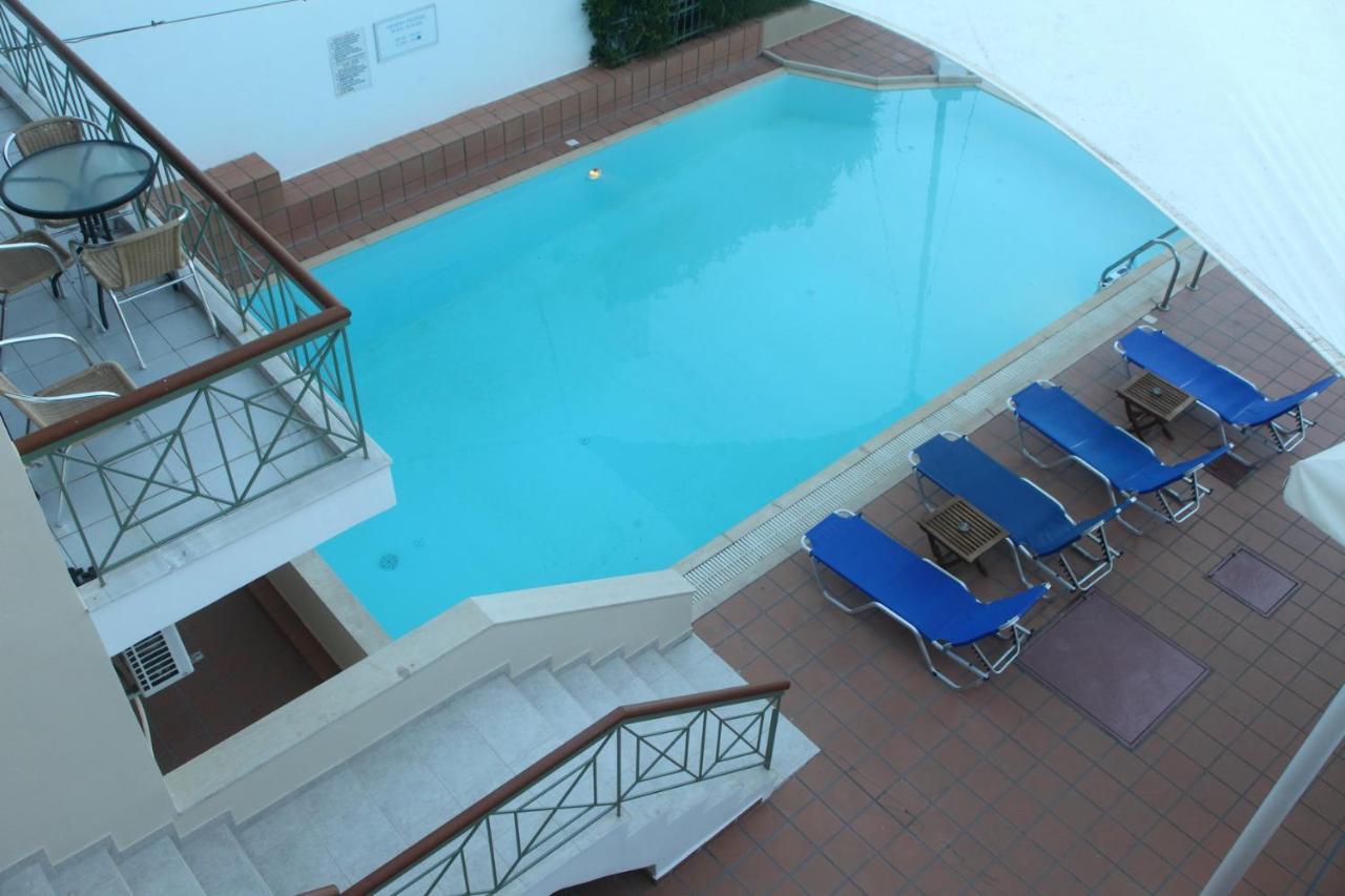 ניקיאנה Vicky Apartments מראה חיצוני תמונה