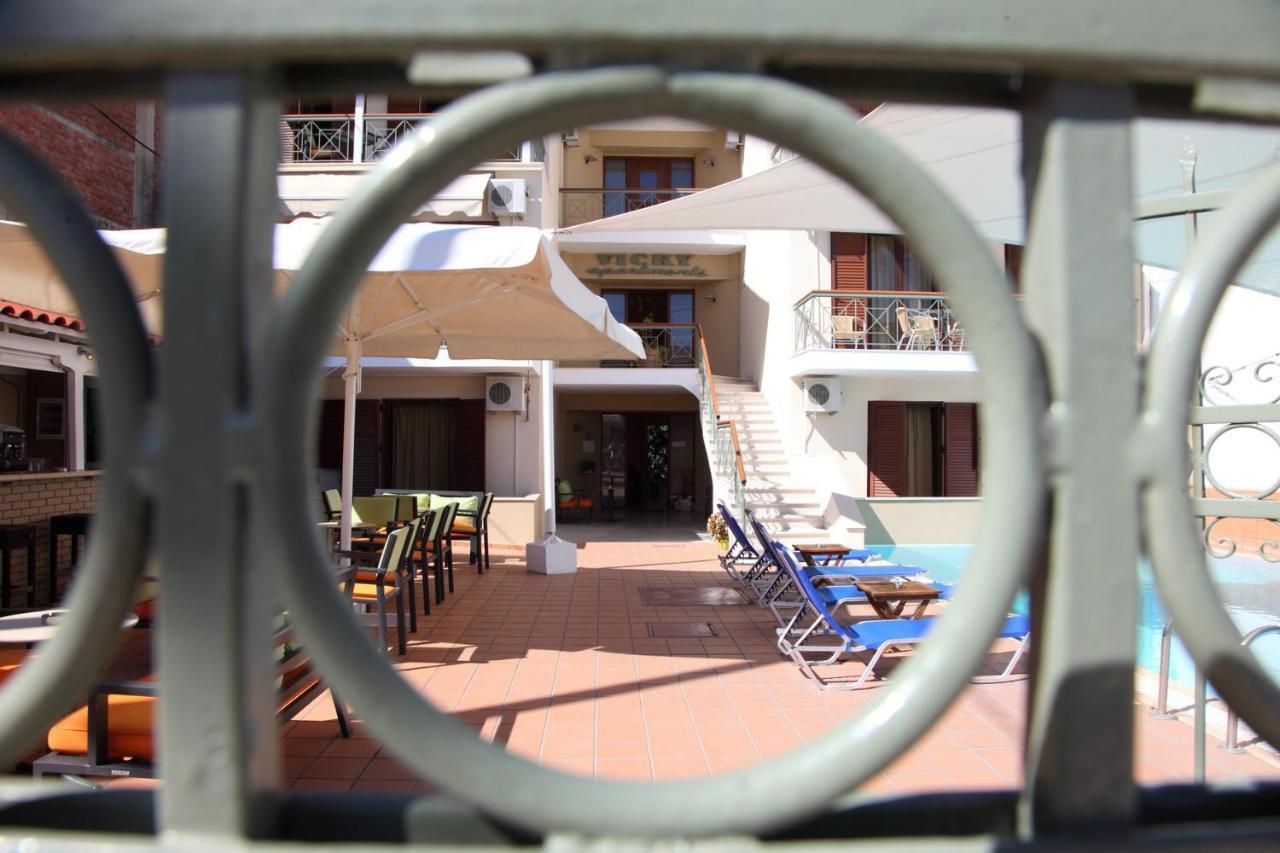ניקיאנה Vicky Apartments מראה חיצוני תמונה