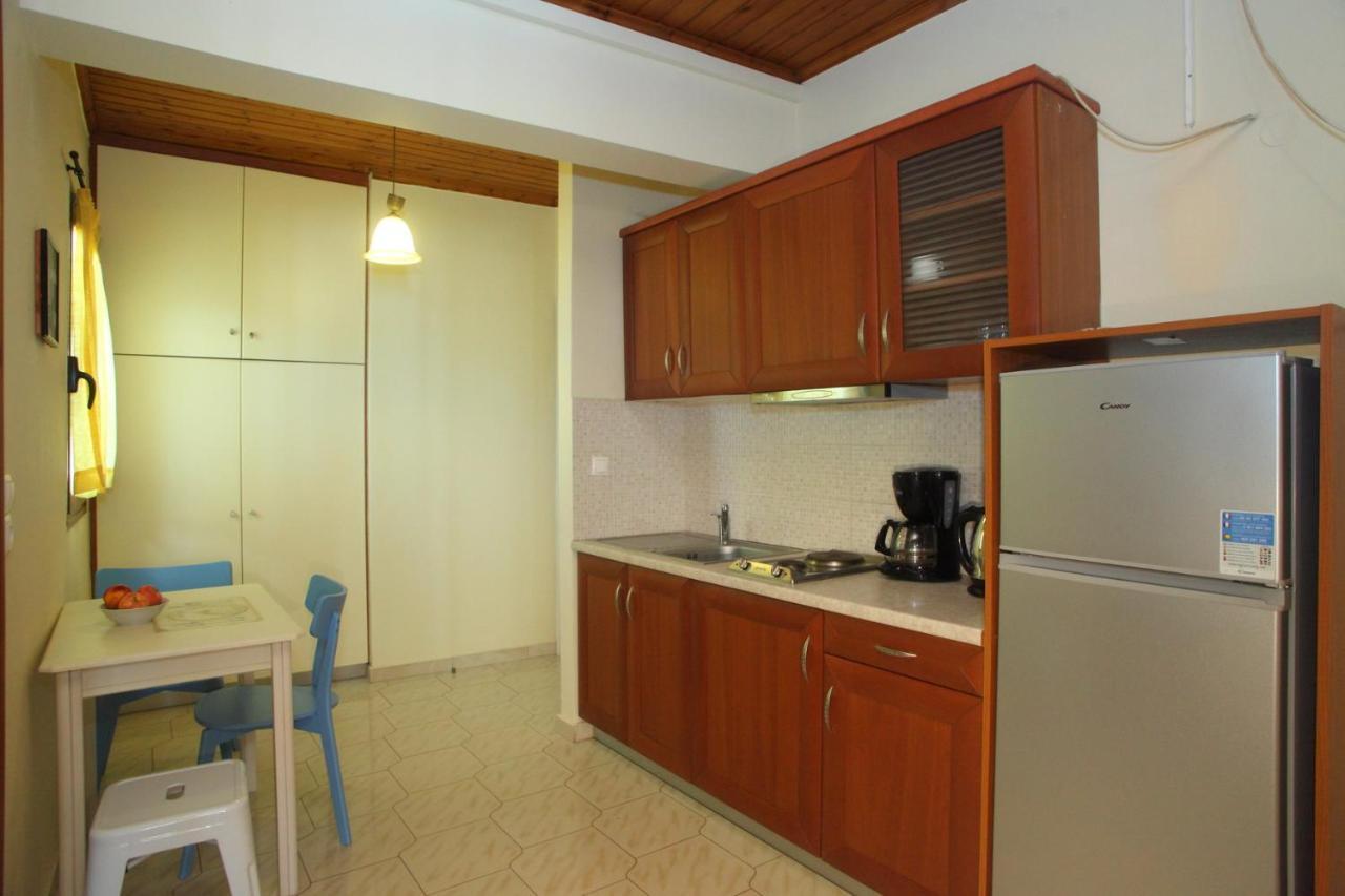 ניקיאנה Vicky Apartments מראה חיצוני תמונה