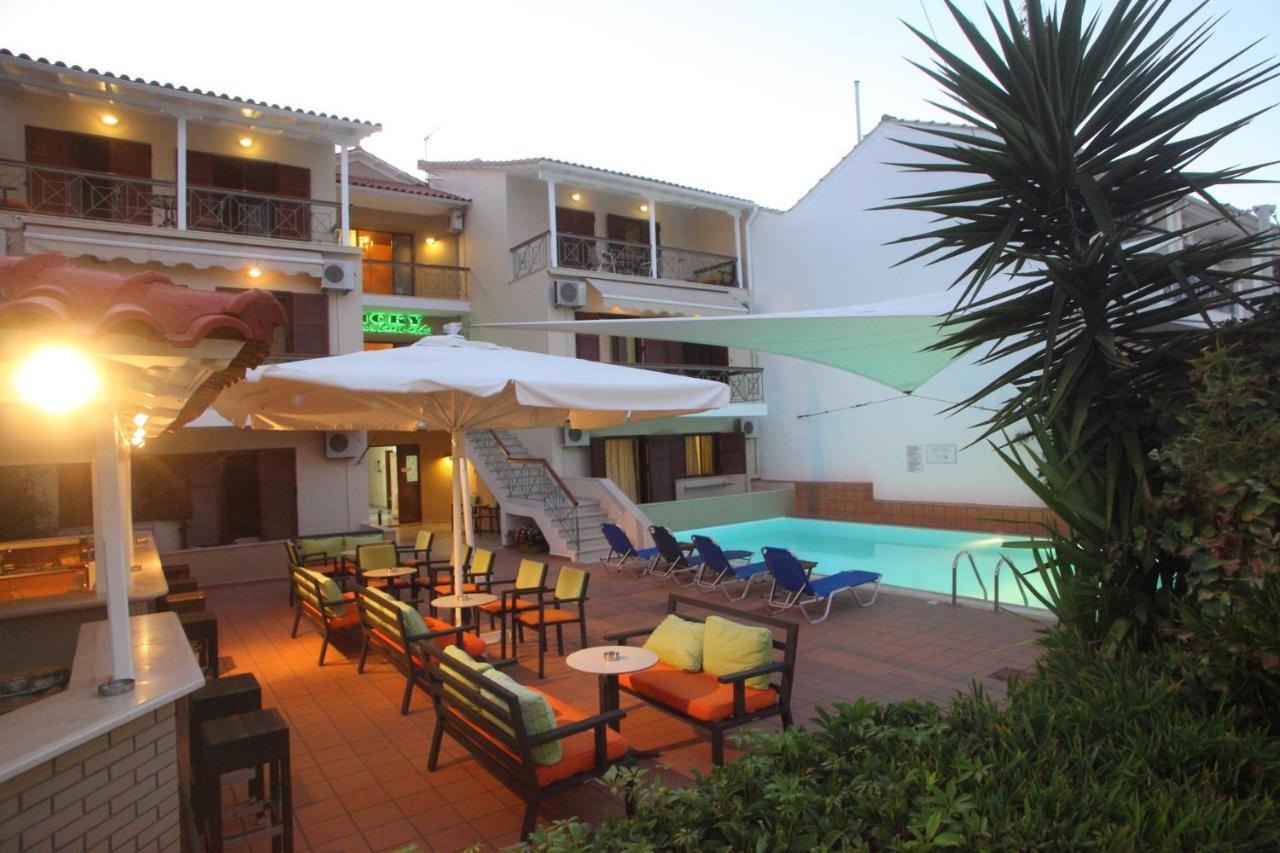 ניקיאנה Vicky Apartments מראה חיצוני תמונה