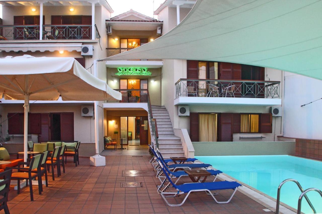 ניקיאנה Vicky Apartments מראה חיצוני תמונה